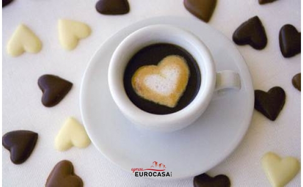 loves-coffee_zoom